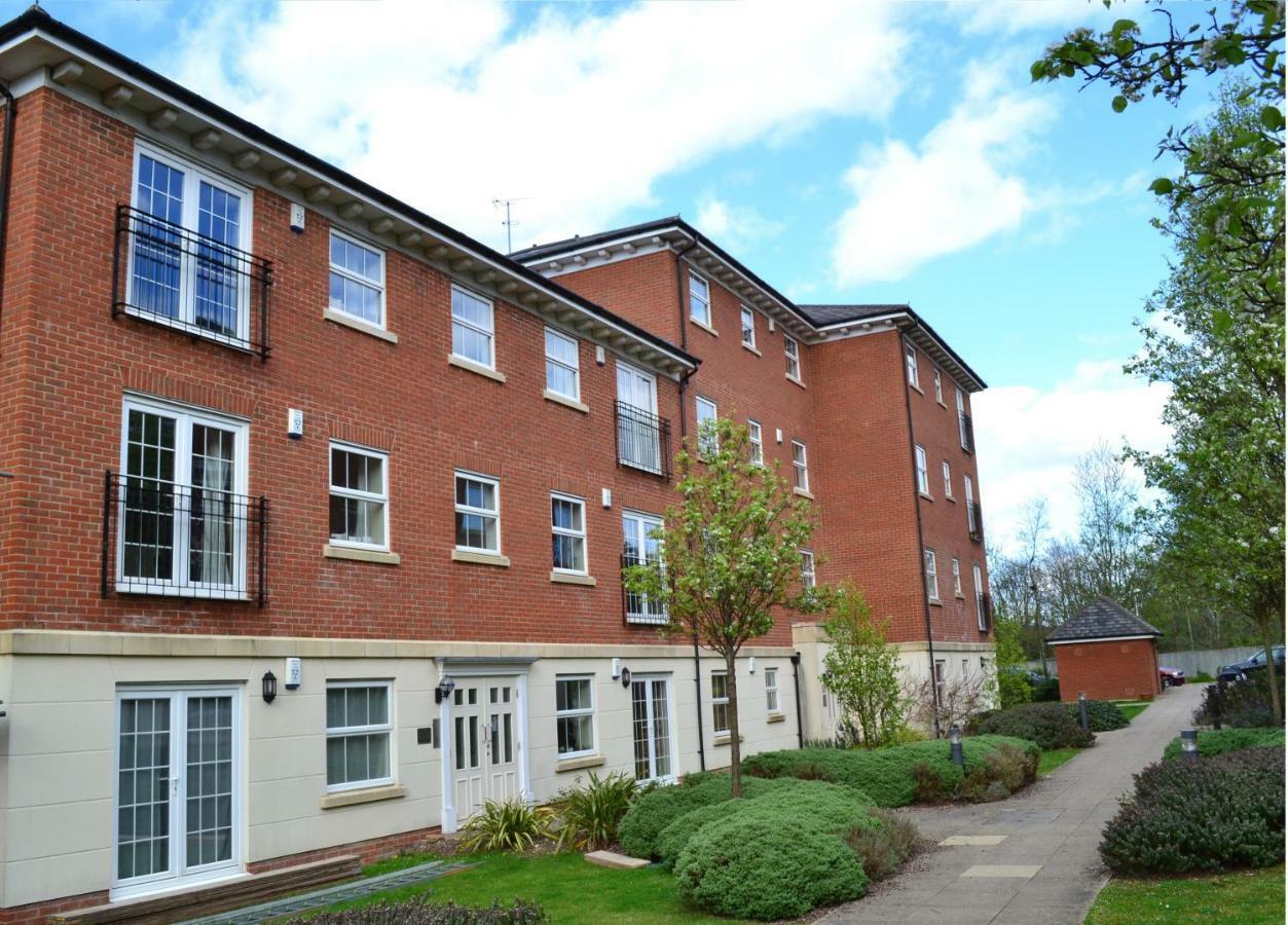 2 Bed 2 Bath At Jago Crt In Newbury - Free Allocated Parking Esterno foto